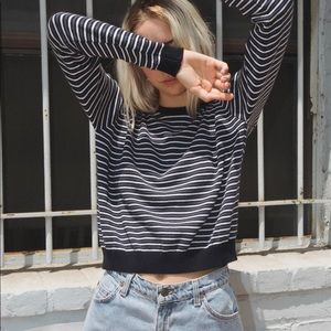 Brandy melville sweater